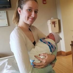 Meet your Posher, Launa